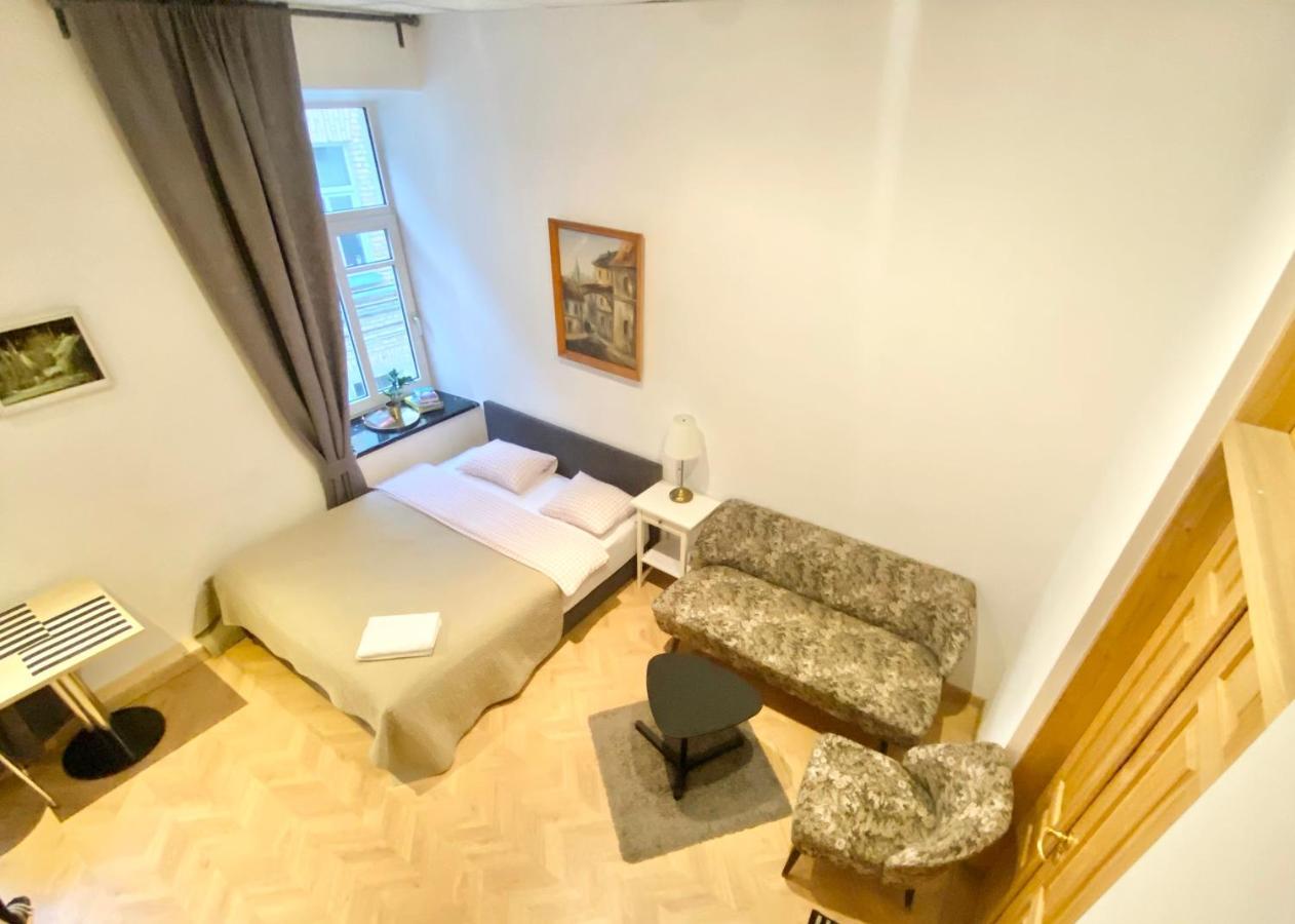 Centro Apartment Near Gedimas Avenue ヴィリニュス エクステリア 写真